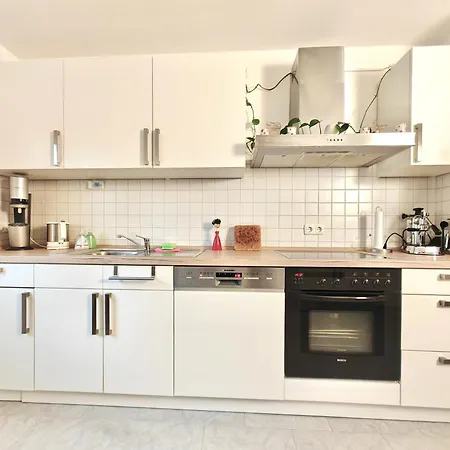 Apartment 74 Qm Wohnung, 3 Zkb, 3 Personen, Voll Ausgestattet Augsburg