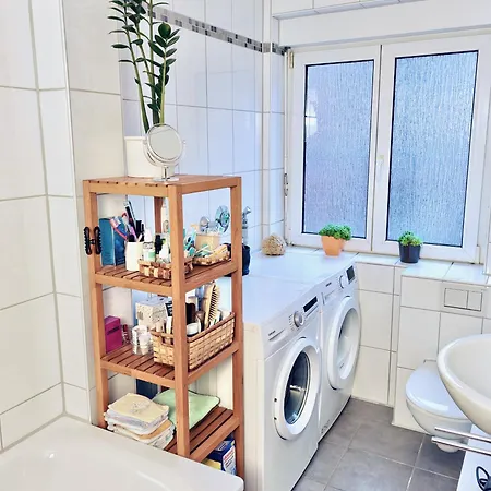74 Qm Wohnung, 3 Zkb, 3 Personen, Voll Ausgestattet * Augsburgo
